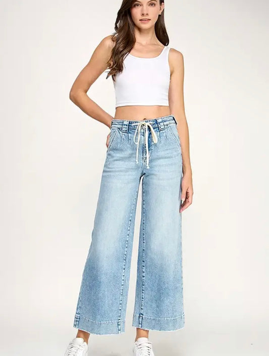 Light High Rise Comfort Trouser Wide Leg Jeans