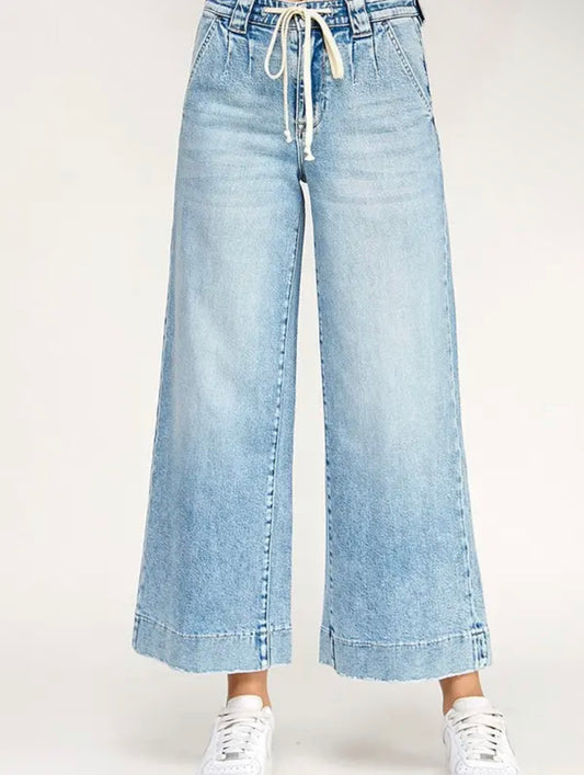 Light High Rise Comfort Trouser Wide Leg Jeans