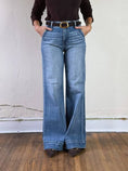 Load image into Gallery viewer, Medium Wash Trouser Wide Leg Jeans

